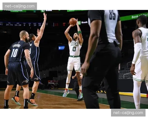 奇才主场112比105击败步行者吉尔13分8篮板率队止颓 奇才主场112比105击败步行者吉尔13分8篮板率队止颓